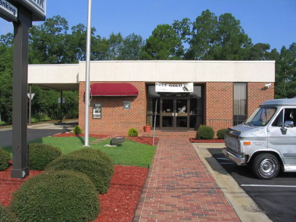 Southern Bank of La Grange on Caswell St Personal and Business Banking